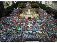 ATE presente en la marcha al Congreso Nacional “por la Unidad, la Producción y el Trabajo Argentino”