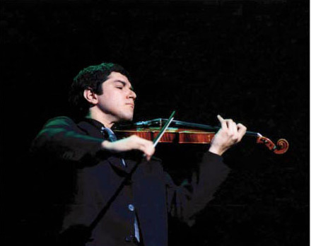 Ramiro tocando en Japón 2002