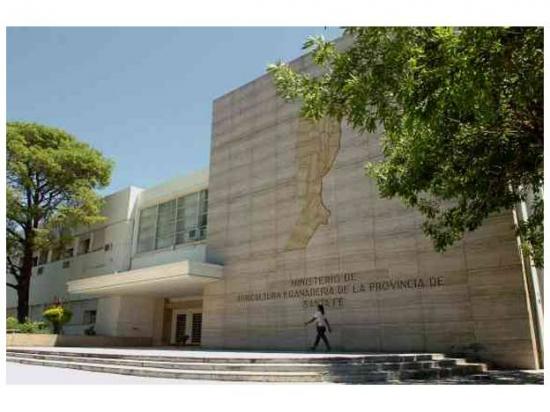 TRABAJADORES DEL MINISTERIO DE LA PRODUCCIÓN 