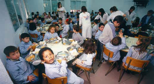 COMENZARON LOS TRÁMITES PARA TITULARIZAR A ASISTENTES ESCOLARES