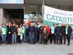 Contundente paro en Catastro