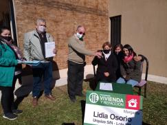 Programa ATE Vivienda y Refacción: Una trabajadora de salud de Margarita recibió la llave de su casa