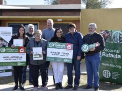 Mucha emoción se vivió este fin de semana en Rafaela con la entrega de dos viviendas