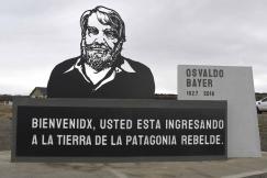 Repudio a la destrucción del monumento histórico a Osvaldo Bayer