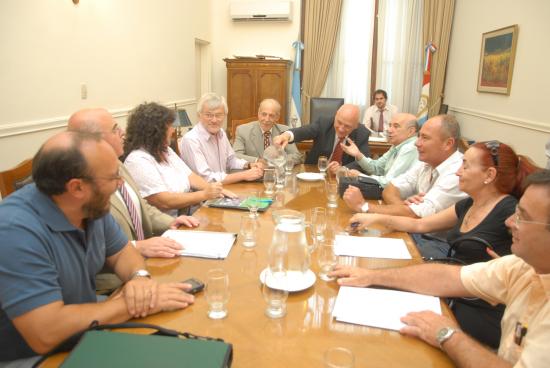 SE REÚNE MAÑANA LA PARITARIA DE LOS ESTATALES SANTAFESINOS