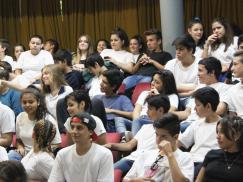 Funciones de cine por la memoria gratuitas para escuelas