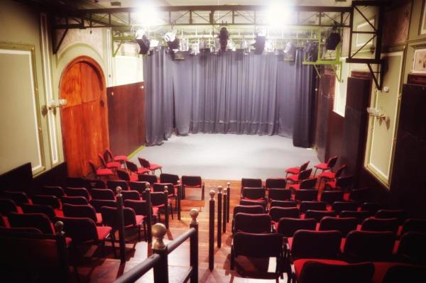 la-nueva-sala-cervantes-abre-sus-puertas-con-un-festival-inaugural-de-teatro-santafesino