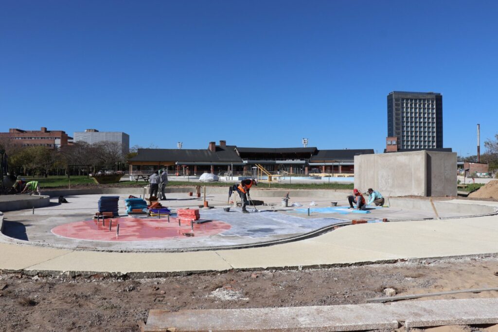 Se está construyendo una Plaza de Agua en el Predio UNL ATE