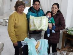 Entregas de ajuares en San Cristóbal y Casilda