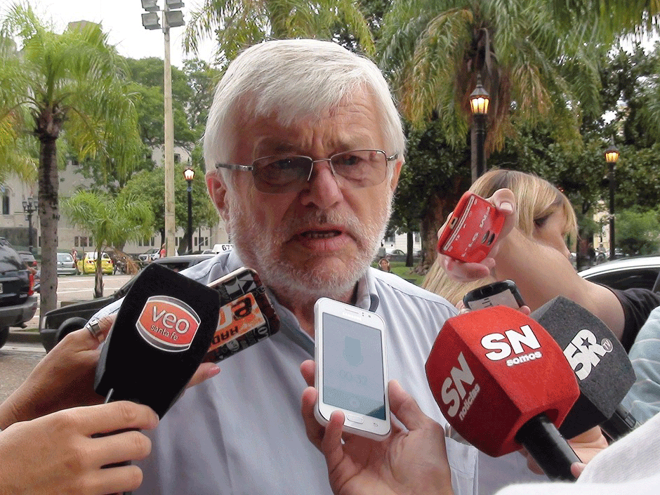 Hoffmann y la paritaria: “Hay una tremenda presión del gobierno nacional para ajustar salarios”