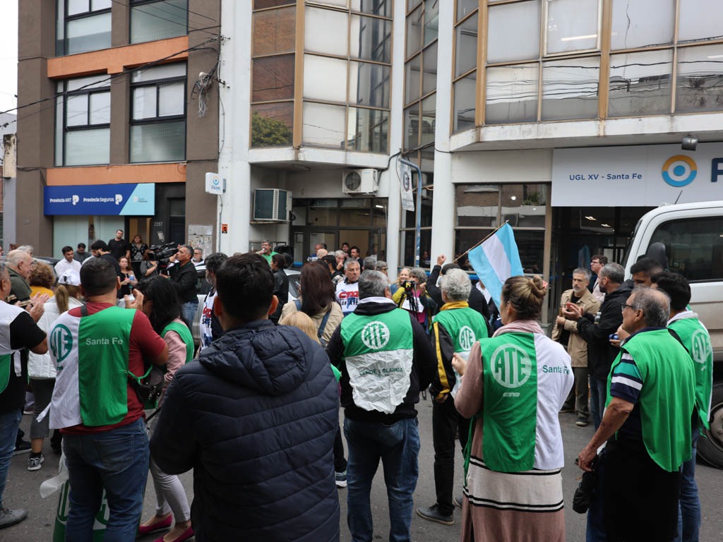 ATE se concentró en Santa Fe en el marco de la Jornada Nacional de Protesta
