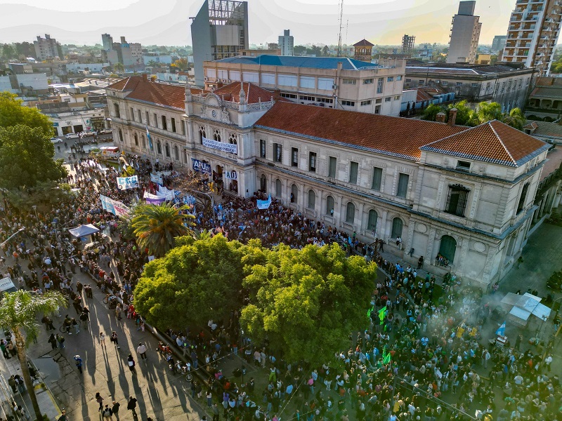 12M ATE formó parte de la Marcha Federal Universitaria