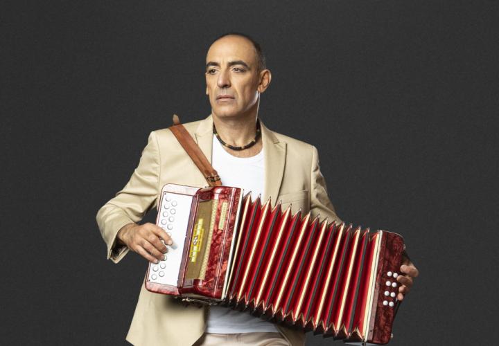 Mauricio Dayub: El Equilibrista
