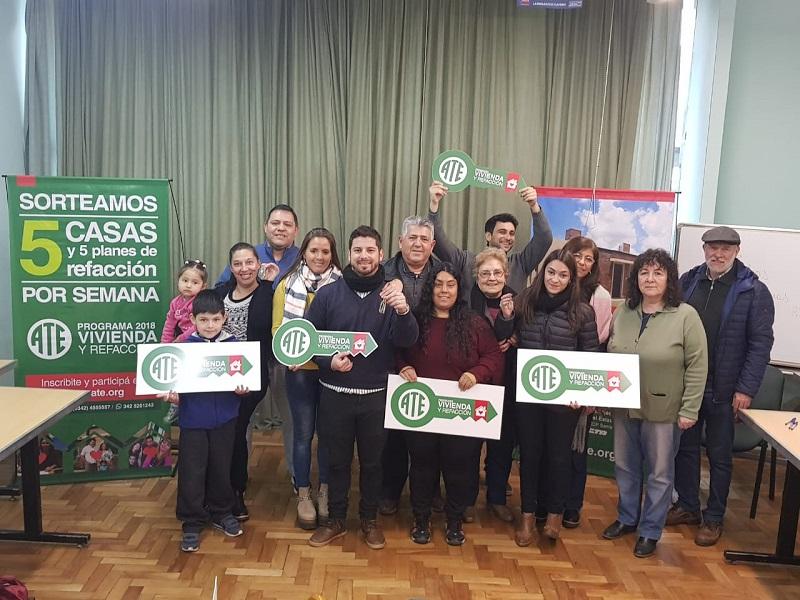 La alegría de la casa propia: 6 nuevos propietarios beneficiarios del Programa ATE Vivienda y Refacción