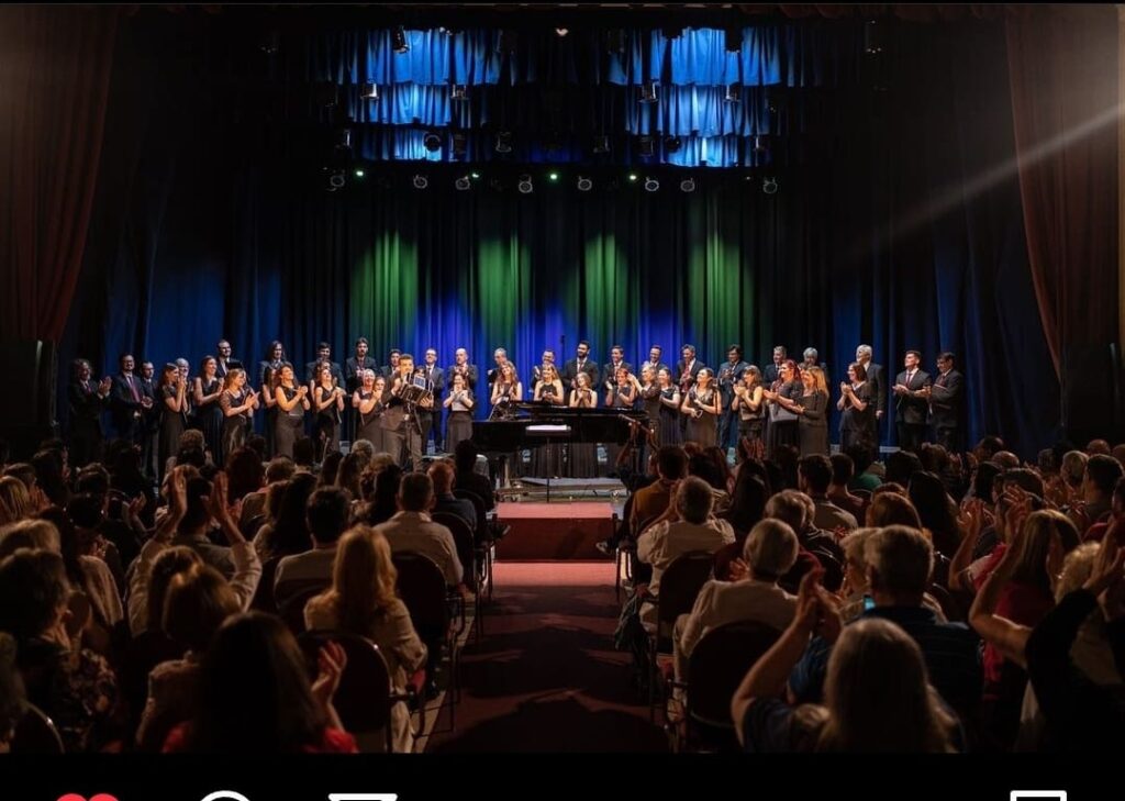 Coro Polifónico Provincial: Stabat Mater
